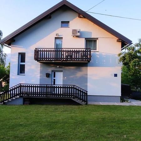 Apartment Gradina Korenica Zewnętrze zdjęcie