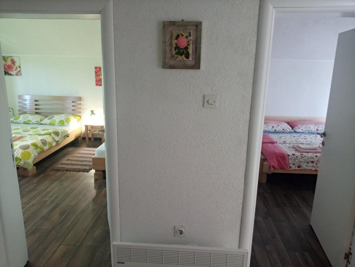 Apartment Gradina Korenica Zewnętrze zdjęcie
