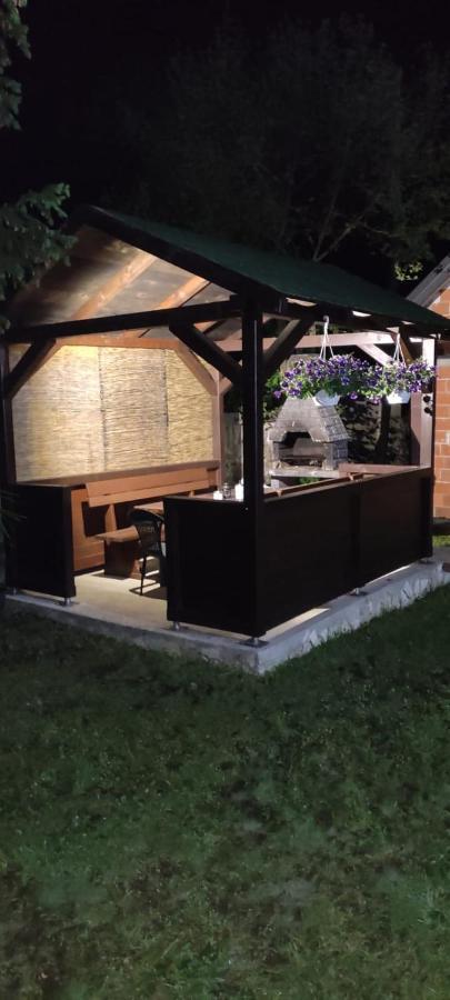 Apartment Gradina Korenica Zewnętrze zdjęcie