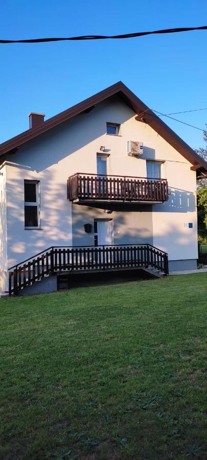 Apartment Gradina Korenica Zewnętrze zdjęcie